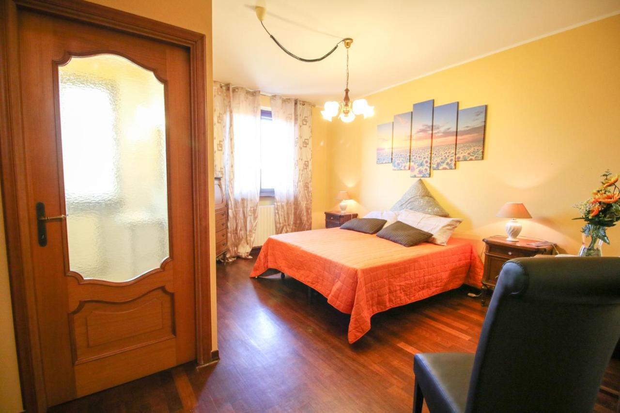 Spighe Paglia E Girasole Bed & Breakfast Candia Canavese Exterior photo